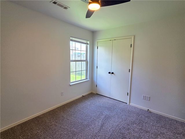 1066 Remington Drive, Springdale, AR 72764
