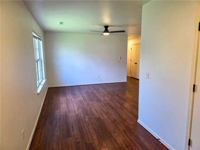 1066 Remington Drive, Springdale, AR 72764