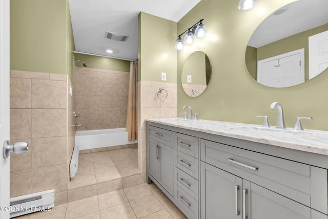 414 Andover Drive 414C, Monroe Twp, NJ 08831