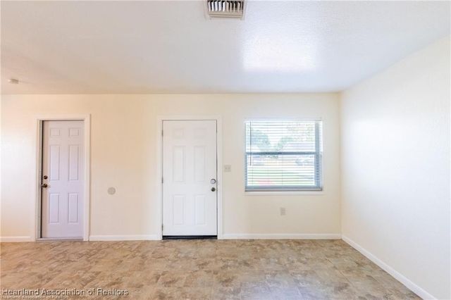 1314 Denise Avenue, Sebring, FL 33870