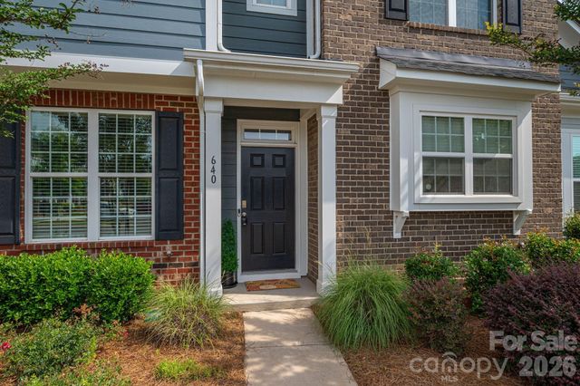 640 Sweet Bonnie Lane, Belmont, NC 28012