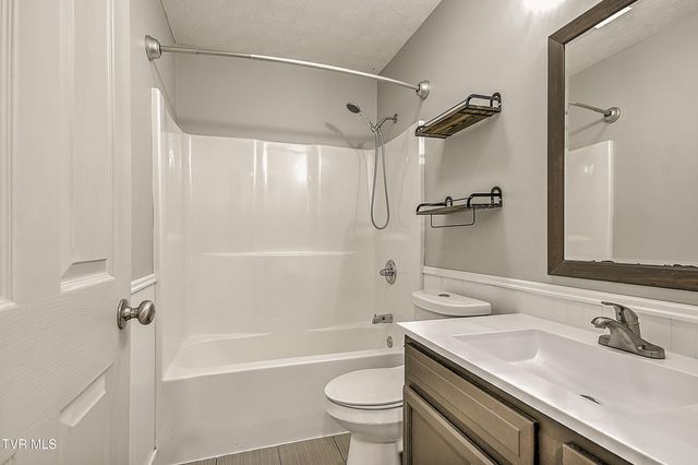 426 Neal Drive, Bluff City, TN 37618