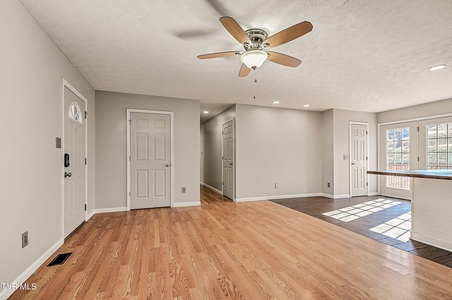 426 Neal Drive, Bluff City, TN 37618