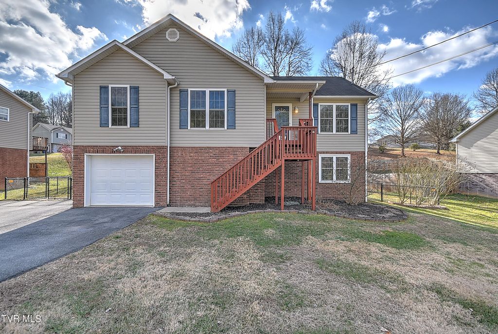 426 Neal Drive, Bluff City, TN 37618