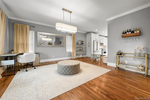 70 Connecticut Avenue, Massapequa, NY 11758