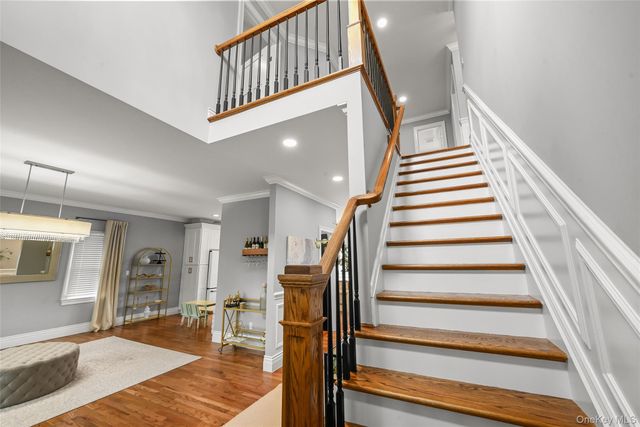 70 Connecticut Avenue, Massapequa, NY 11758