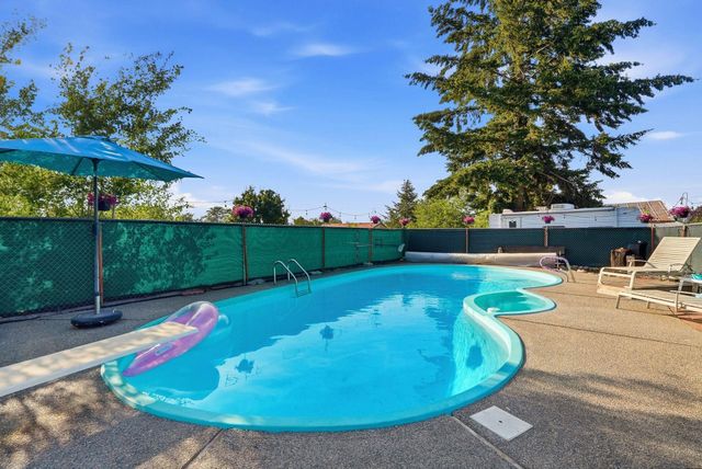 16423 E Valleyway Ave, Spokane Valley, WA 99037