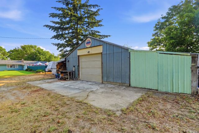 16423 E Valleyway Ave, Spokane Valley, WA 99037