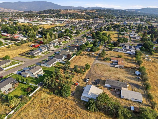 16423 E Valleyway Ave, Spokane Valley, WA 99037