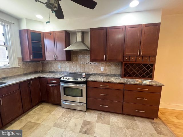 3421 BLEIGH AVE, Philadelphia, PA 19136