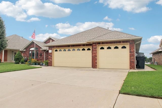 8408 NW 74th Street, Oklahoma City, OK 73132