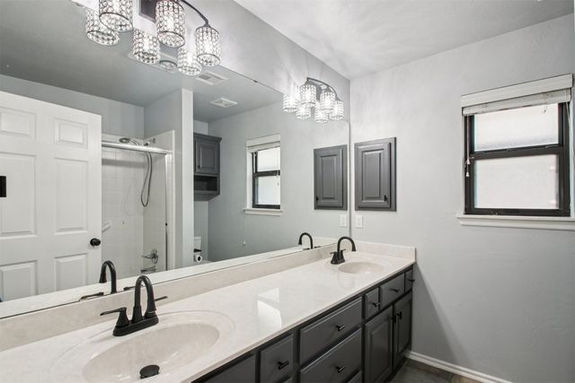 8408 NW 74th Street, Oklahoma City, OK 73132