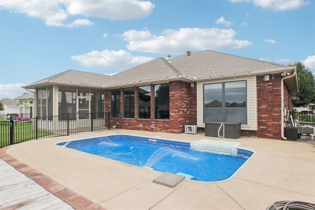 8408 NW 74th Street, Oklahoma City, OK 73132