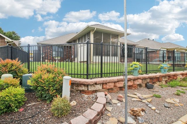 8408 NW 74th Street, Oklahoma City, OK 73132