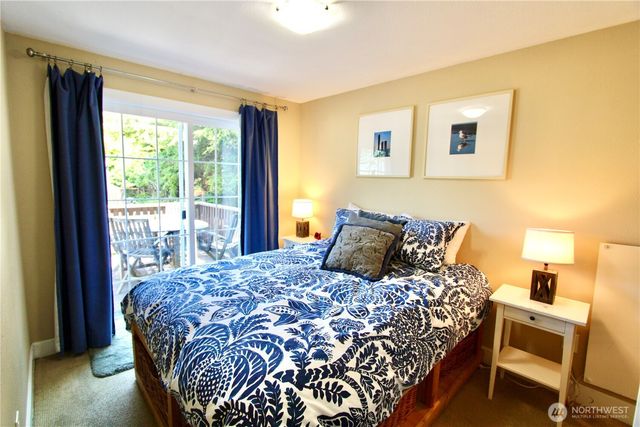 100 N 1st Street, Pacific Beach, WA 98571