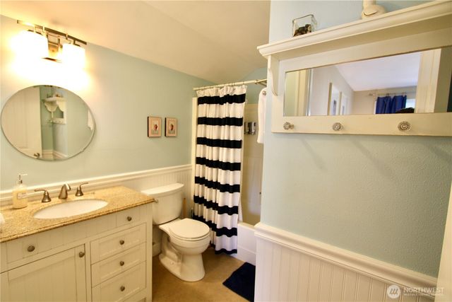 100 N 1st Street, Pacific Beach, WA 98571