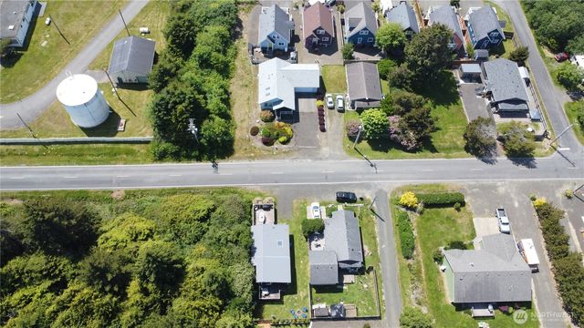 100 N 1st Street, Pacific Beach, WA 98571