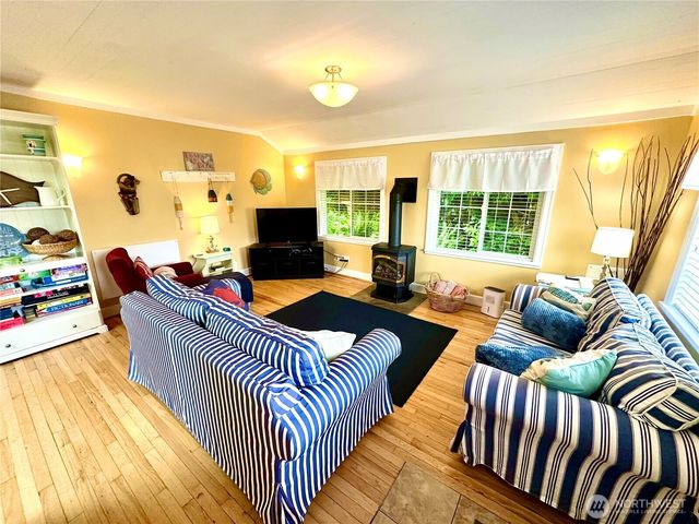 100 N 1st Street, Pacific Beach, WA 98571