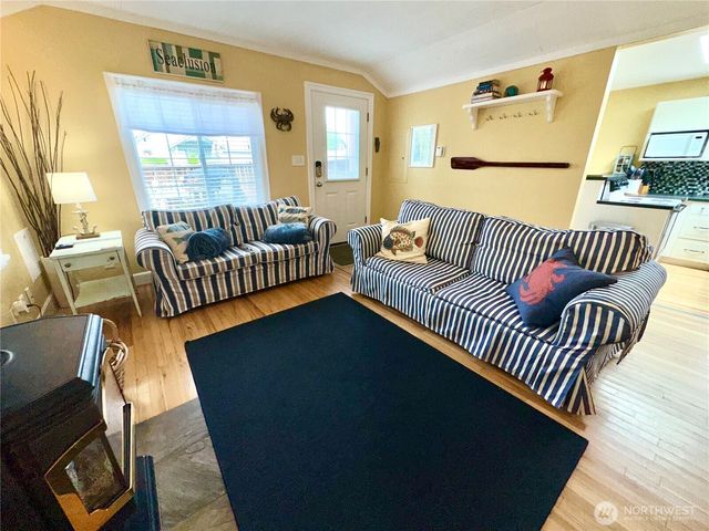 100 N 1st Street, Pacific Beach, WA 98571
