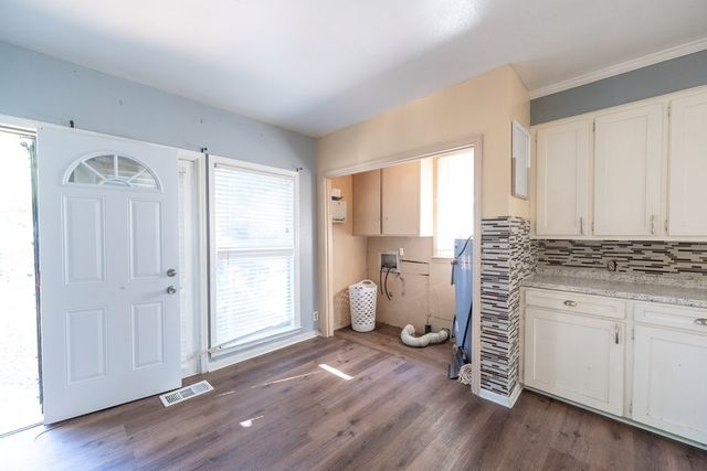 806 N 5th Street, Lanett, AL 36863