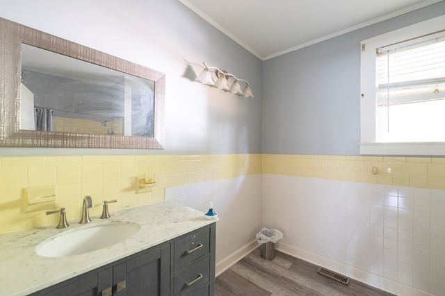 806 N 5th Street, Lanett, AL 36863