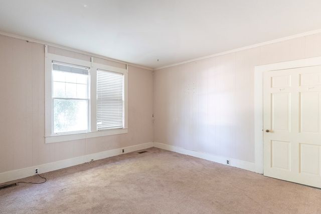 806 N 5th Street, Lanett, AL 36863