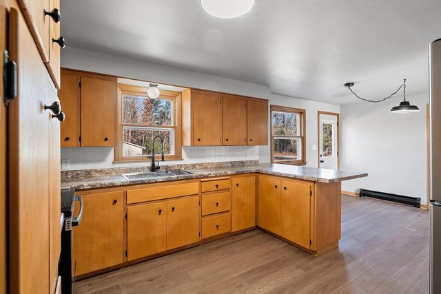 7106 GARBRECHT ROAD, Oconto Falls, WI 54154