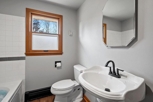 7106 GARBRECHT ROAD, Oconto Falls, WI 54154