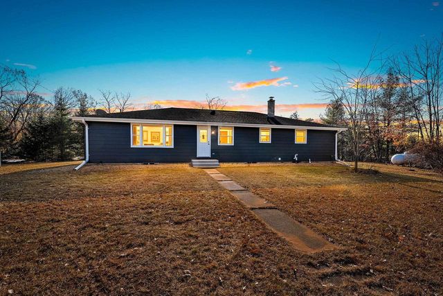 7106 GARBRECHT ROAD, Oconto Falls, WI 54154