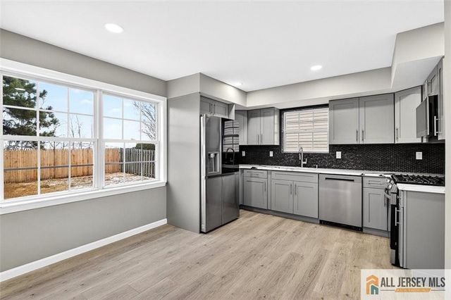 63 Scarlet Drive, Sayreville, NJ 08859