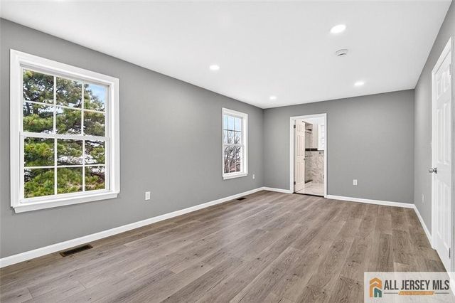 63 Scarlet Drive, Sayreville, NJ 08859