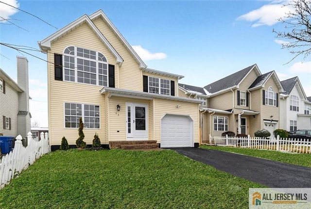 63 Scarlet Drive, Sayreville, NJ 08859