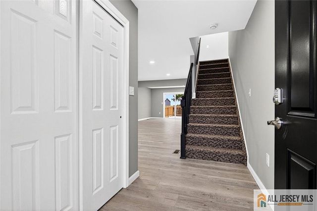 63 Scarlet Drive, Sayreville, NJ 08859