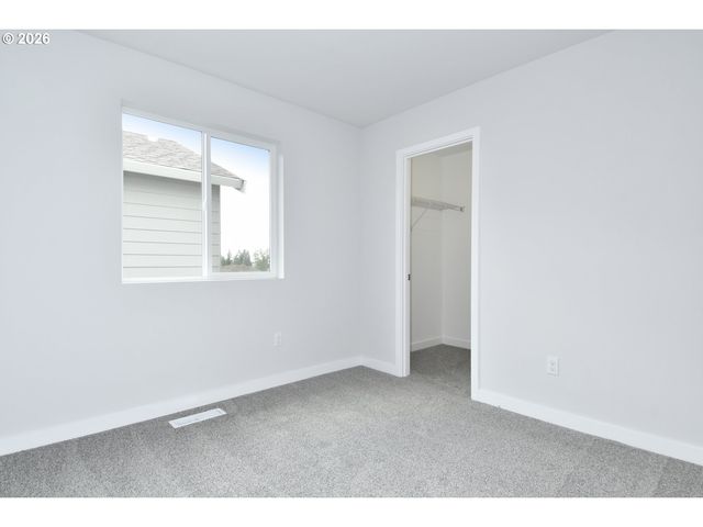 1411 Ne CLARK Ave, Battle Ground, WA 98604