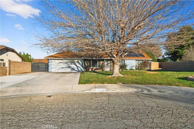 43034 Weyand Court, Lancaster, CA 93534