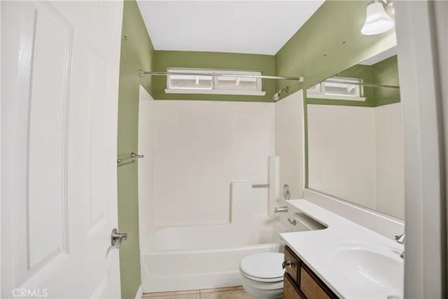 43034 Weyand Court, Lancaster, CA 93534