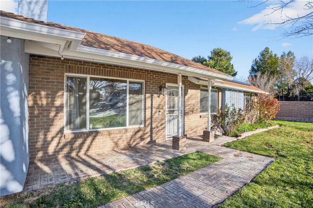 43034 Weyand Court, Lancaster, CA 93534