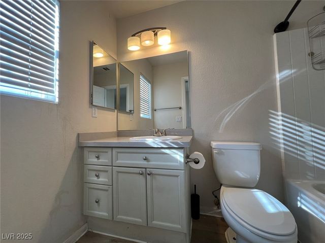 538 Poplar Leaf Street, Las Vegas, NV 89144