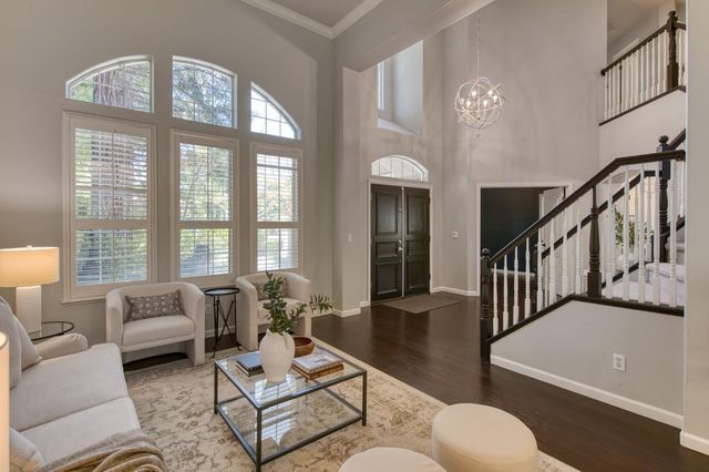 10340 N Sinclair, Fresno, CA 93720