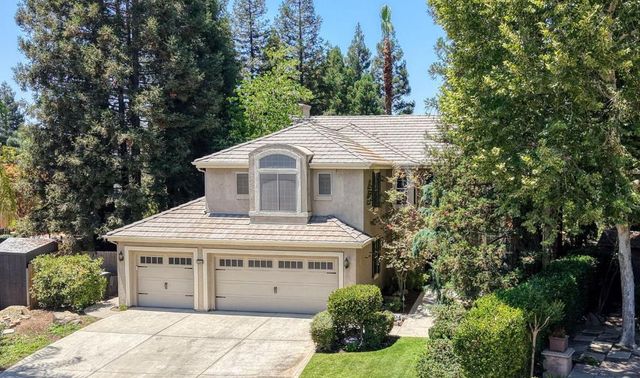 10340 N Sinclair, Fresno, CA 93720