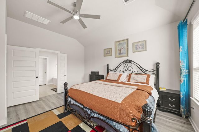 18419 Windy Knoll Way, Houston, TX 77084