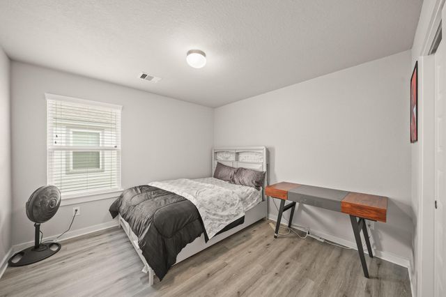 18419 Windy Knoll Way, Houston, TX 77084