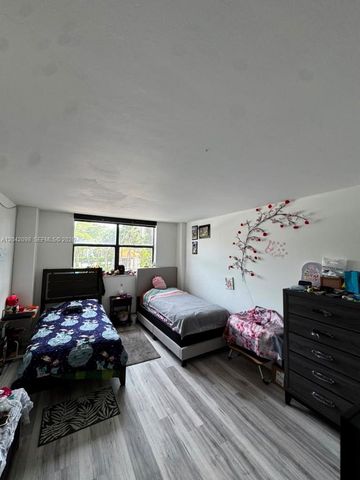 210 174th Street M11, Sunny Isles Beach, FL 33160