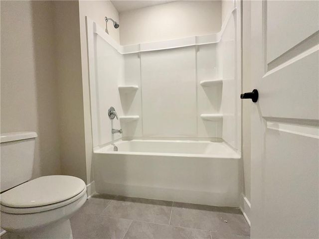 4310 Shirebrook Trail, Hoschton, GA 30548