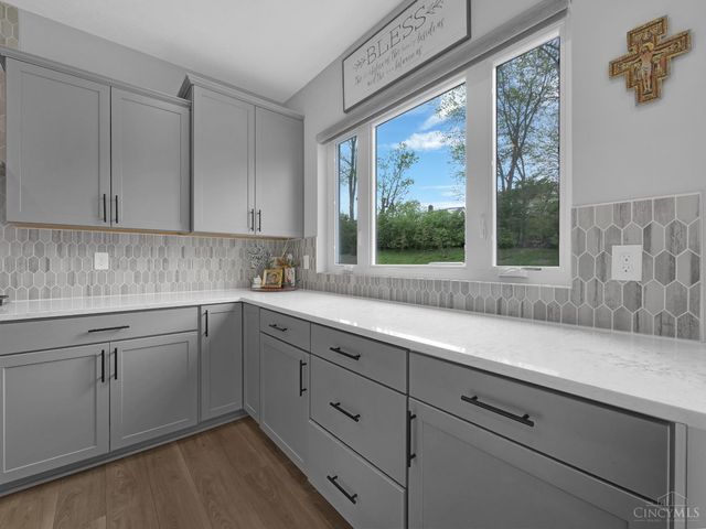 7065 Valleycrest Drive, Anderson Twp, OH 45230