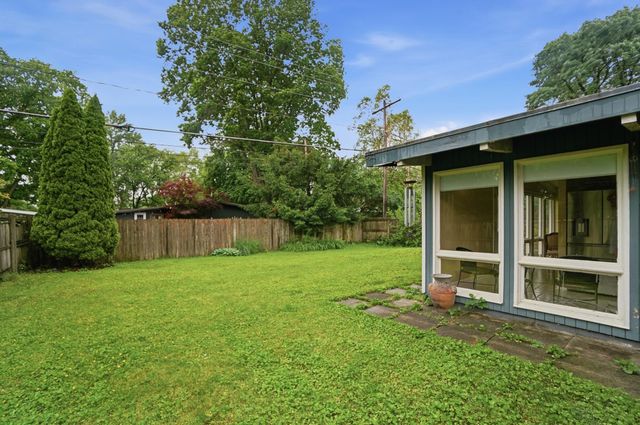 2451 Edgevale Road, Columbus, OH 43221