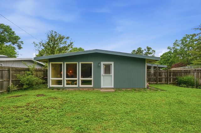 2451 Edgevale Road, Columbus, OH 43221