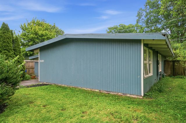 2451 Edgevale Road, Columbus, OH 43221
