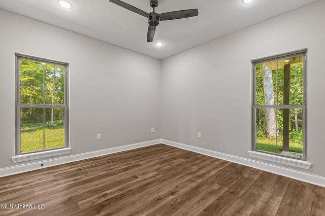 24 Atkinson Road, Sumrall, MS 39482