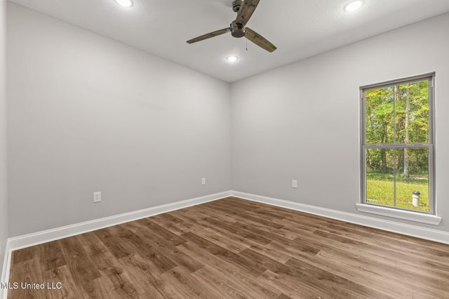 24 Atkinson Road, Sumrall, MS 39482